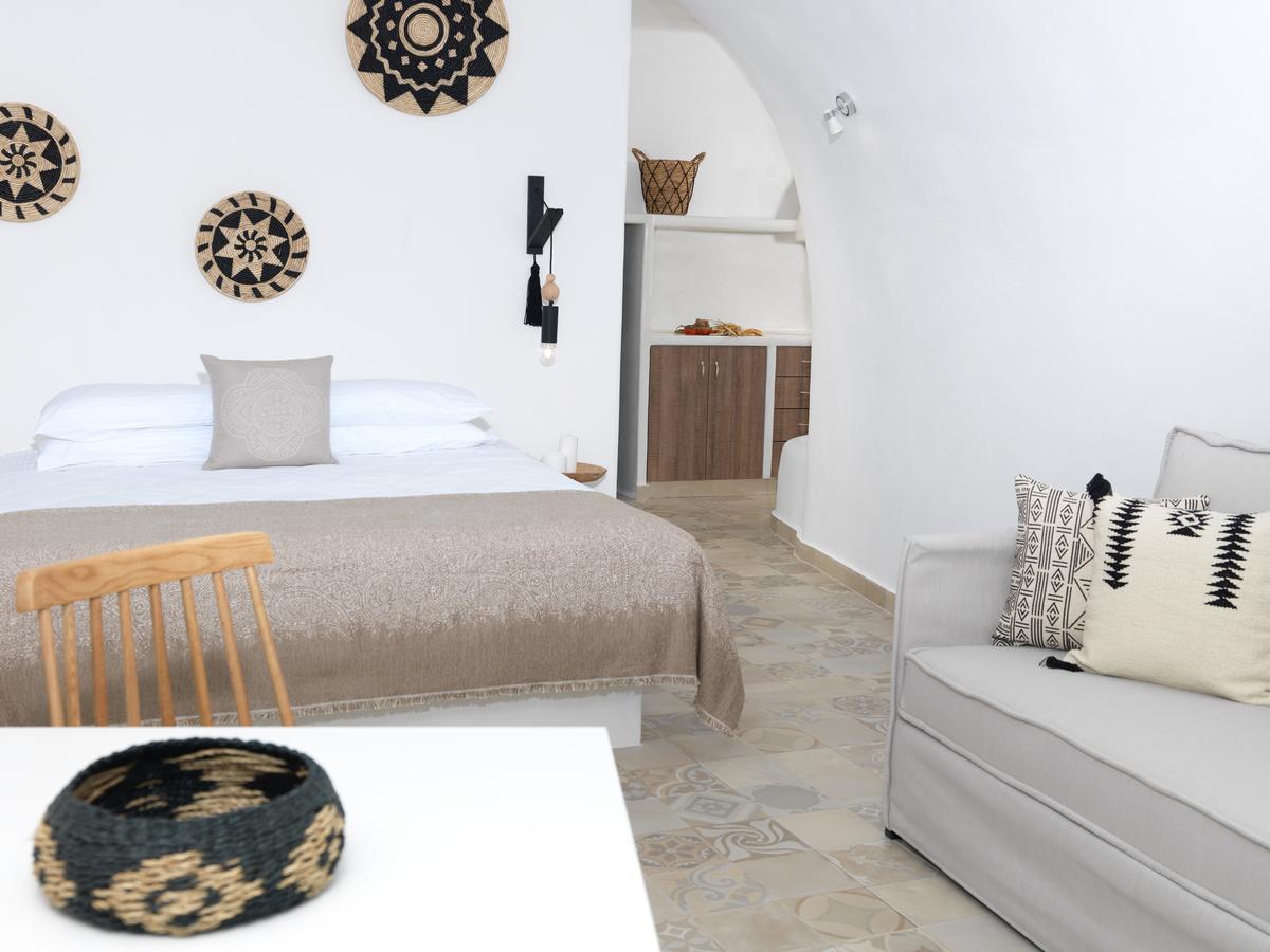 Drops Cave Houses Вотон Экстерьер фото